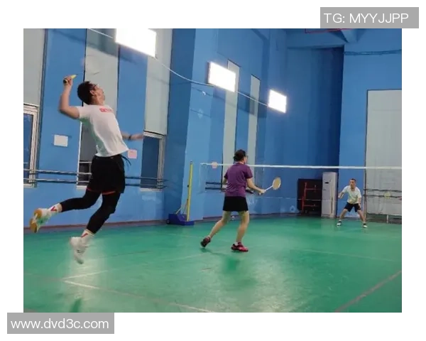 重庆羽毛球队的崛起与发展探讨聚焦羽毛球运动的力量与未来 重庆羽毛球队的崛起与发展探讨聚焦羽毛球运动的力量与未来