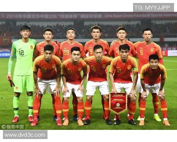 揭秘足球明星体脂最低的秘密与训练方法分析 揭秘足球明星体脂最低的秘密与训练方法分析