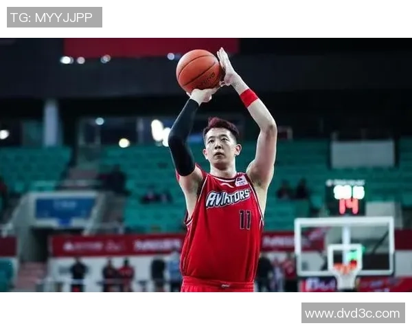 深圳足球队以97分领跑奥运会积分榜展现强劲实力与团队合作精神