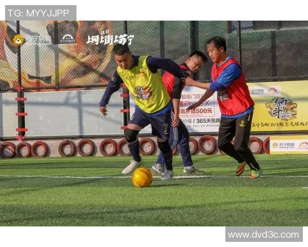 青春永驻足球明星们的年轻时光与容颜回顾